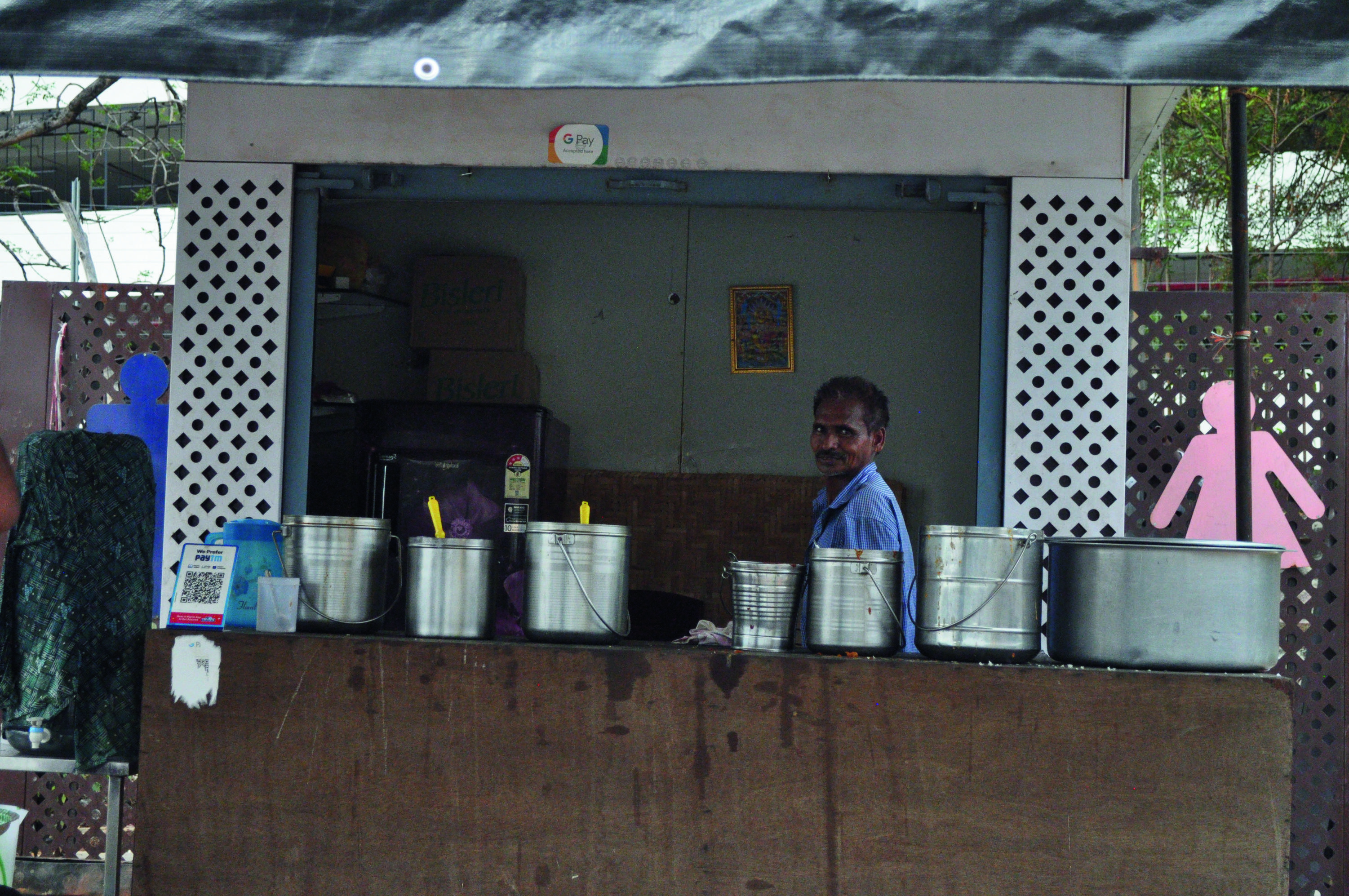Food counter · The business in use